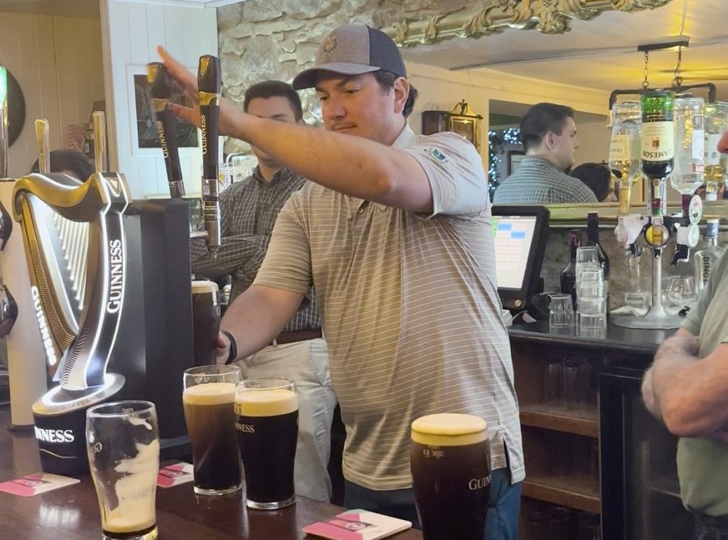 Guinness pouring